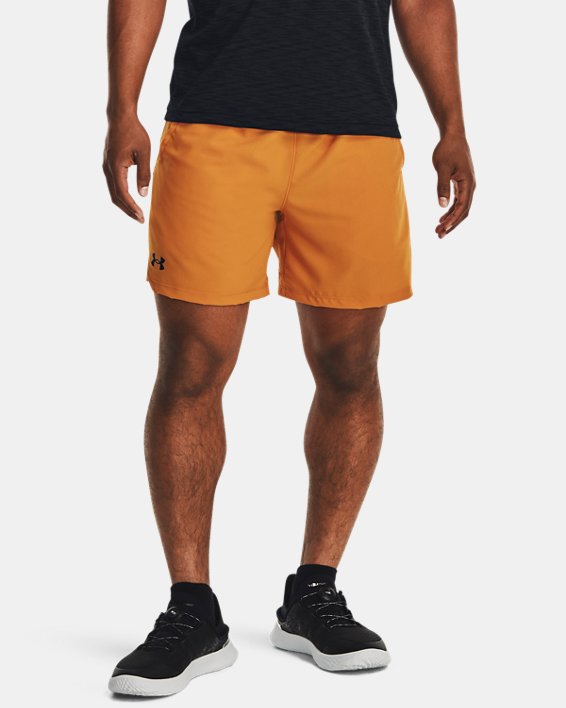 กางเกงขาสั้น UA Vanish Woven 6" สำหรับผู้ชาย in Orange image number 0